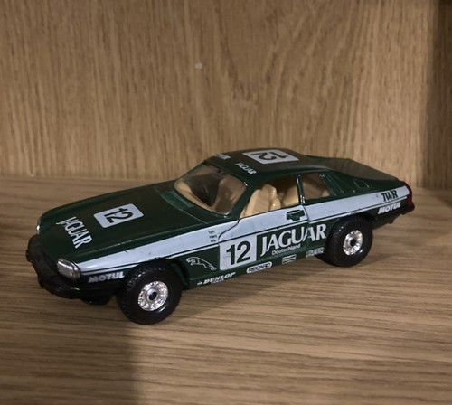 Corgi green jaguar xjs - corgi,