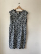 Out Of Xile Blue & White