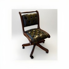 Leather Chesterfield Buttoned Captain’s Swivel Desk Chair. Excellent Condition