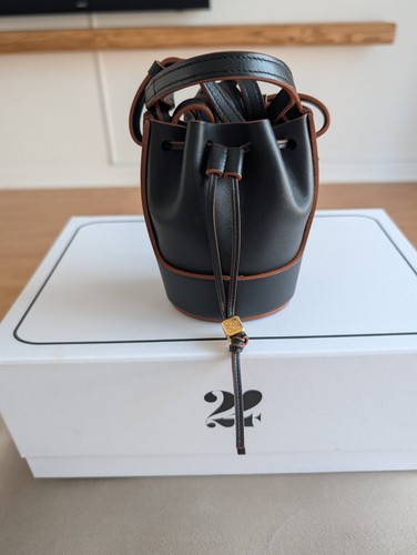 Loewe nano balloon bucket - loewe,