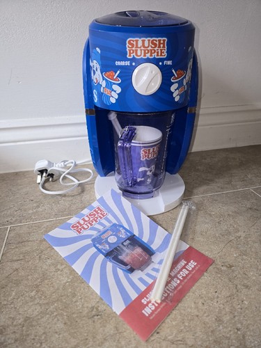 Slush puppie machine ice - slush,
