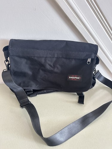 Eastpak grey messenger - eastpak,