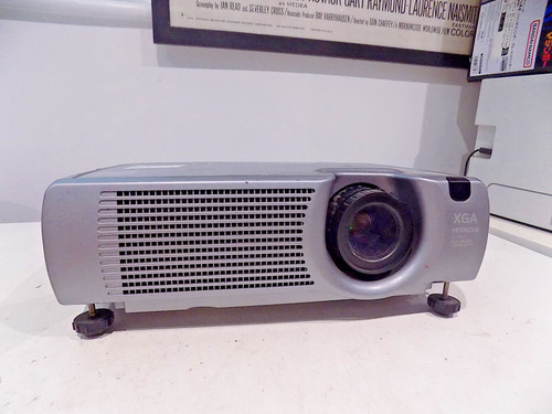 Hitachi x430wa lcd - hitachi, cp-x430wa