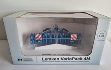 Universal Hobbies 1:32 Scale