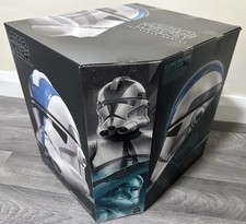 Star Wars The Black Series Clone Trooper Helmet (501st Legion)Premium Electronic