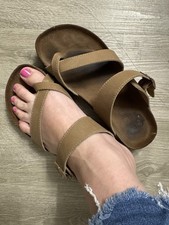 Very Worn Ladies Cliff Sandals Brown Size 8 Toe Thong