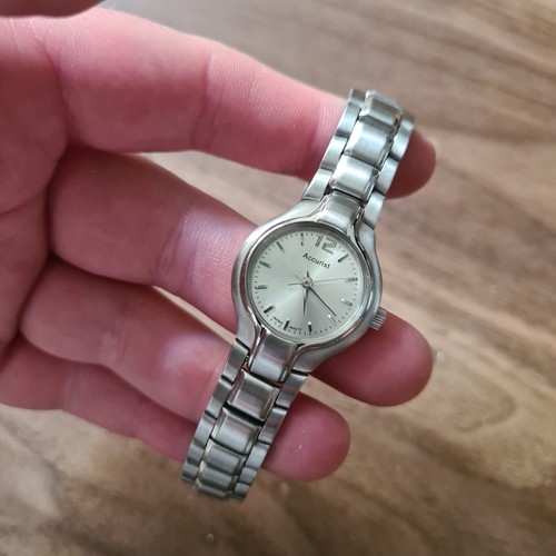 Accurist women quartz - women’s,