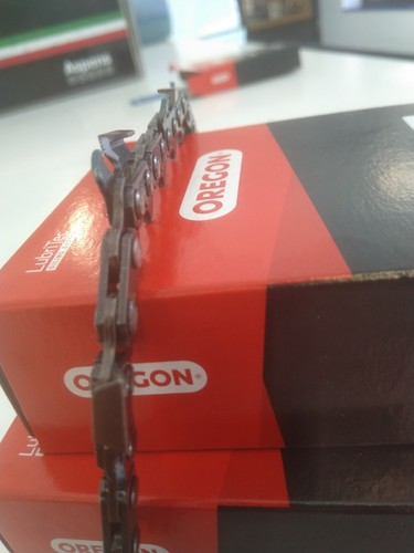 Square ground chisel chain - ground,