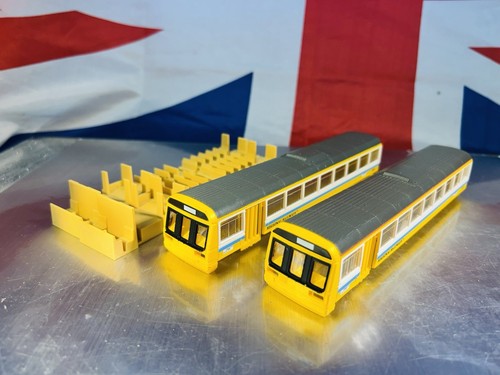 Hornby r346 class 142 - hornby,