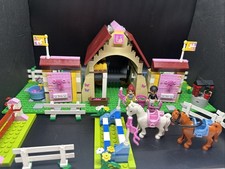 LEGO FRIENDS: Heartlake Stables (3189) Read