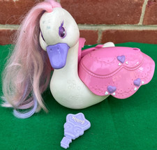 Tonka KEYPERS Vintage Swan PRINCESS with rare purple brush accessory 1980s