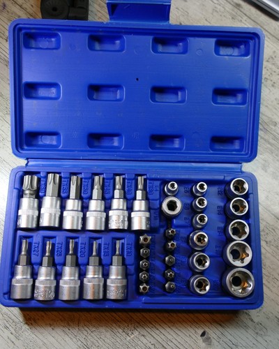 Socket bit set male - bit,