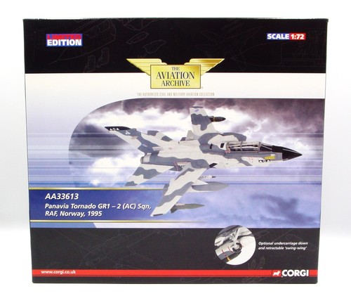 Corgi aviation aa33613 72 - corgi,