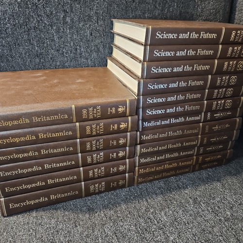 Encyclopaedia britannica book - encyclopaedia,