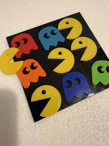 Pac man style tic - style, toe