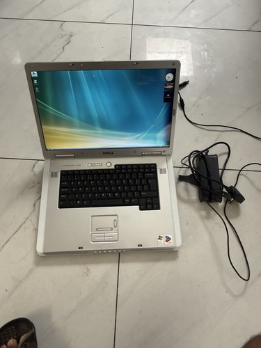 Retro vintage dell inspiron - retro,