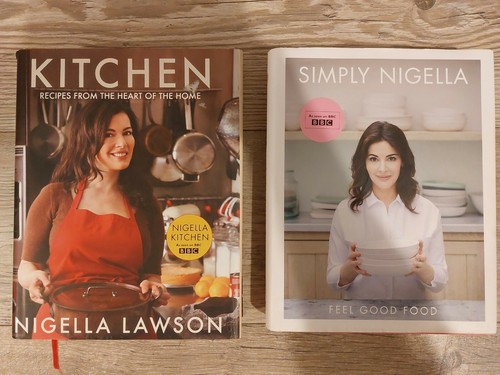 Nigella lawson cook book - nigella,