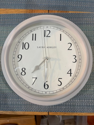 Laura ashley light grey - light,