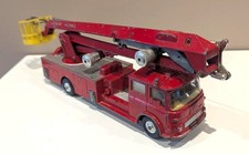 Corgi Simon Snorkel Fire