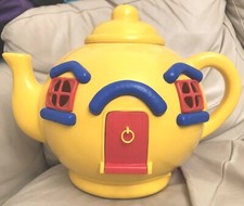Toys & Games Vintage & Classic Toys: Bluebird Big Yellow Teapot 1981 Toy Playset