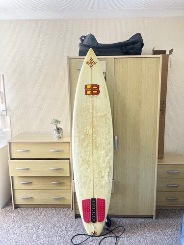 Hot buttered 729 surfboard - buttered,
