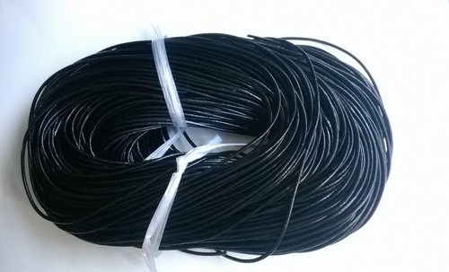 Black round leather - black,