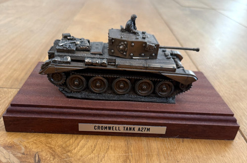 Model ww2 tank bronze cast - model,