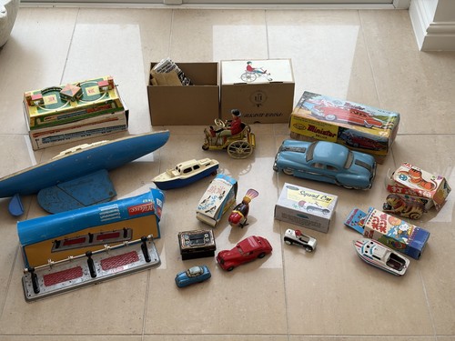 Tinplate clockwork toy - clockwork,