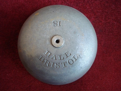 Antique cast bronze - 4, 5/8"