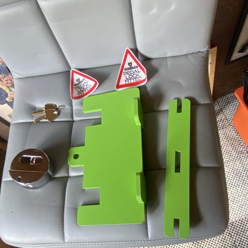 Mercedes vito pedal lock - vito,