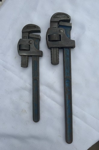 Pair genuine record - genuine,