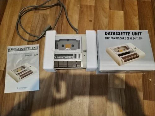 Boxed commodore c2n datasette - commodore,
