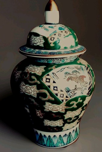 Imari ware japanese porcelain - japanese,