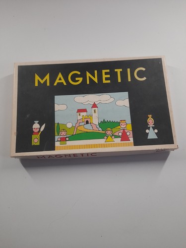 Vintage magnetic play theatre - vintage,