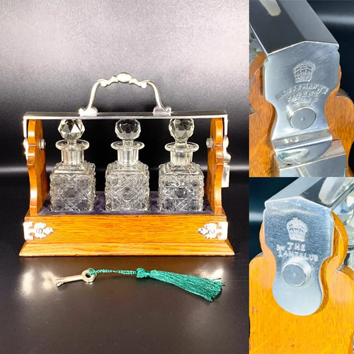 Rare triple crystal - crystal, cut