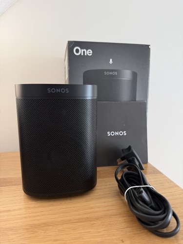 Black sonos one gen smart - black,