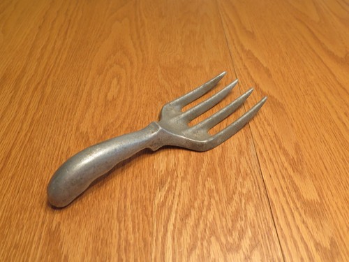 Vintage permalite prong - 4,