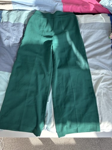 Zara green trousers eur - zara,