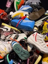 3D Trainer Sneaker Mini