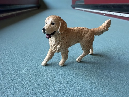 Schleich 2013 standing golden - schleich,