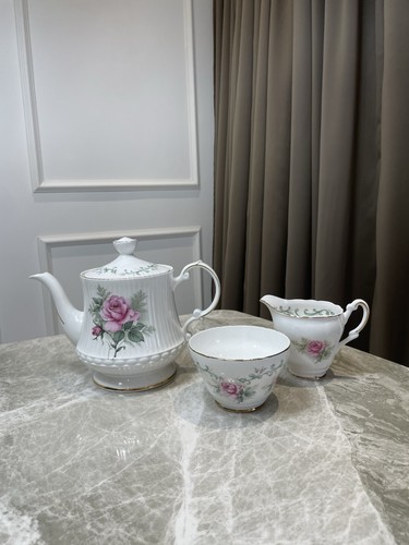 Fine bone china tea - fine,