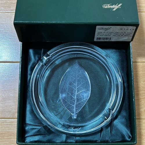 Davidoff daum crystal ashtray - crystal,