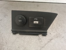 FORD TRANSIT CUSTOM MK8 12V POWER SOCKET AND USB PORT JK21V044K62DEW 2023-25