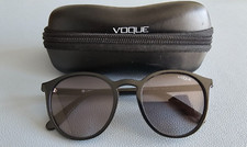 Vogue black frame sunglasses. VO 5215-S. With case.