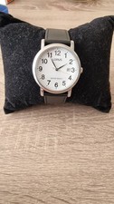 Mens Lorus Quartz Watch  37mm