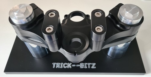 Triumph 900 top - , yoke