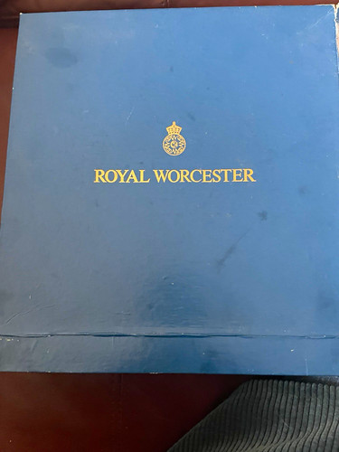 Royal worcester pattern - royal,
