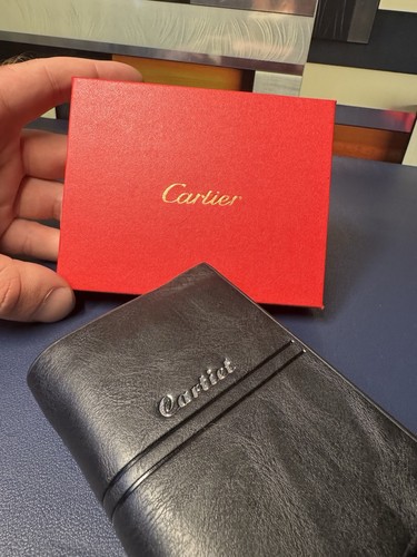 Cartier black leather wallet - cartier,