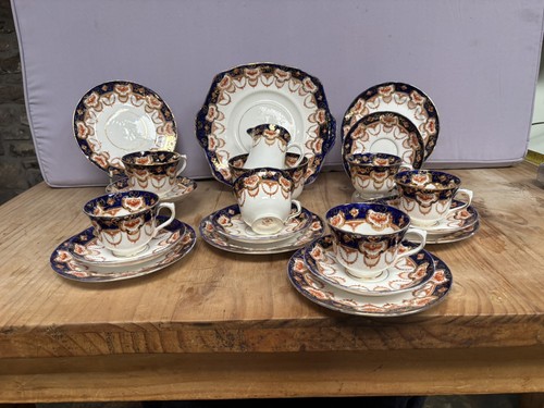 Antique royal albert crown - antique,