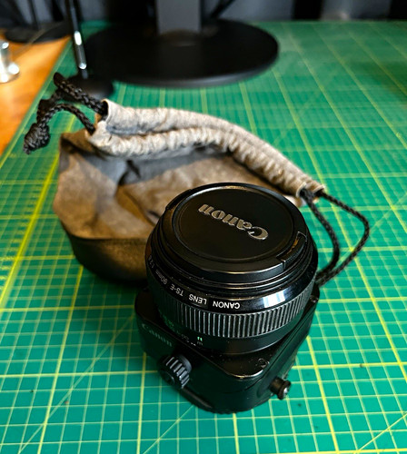 Canon 90mm 2 8 - 90mm, f/2.8